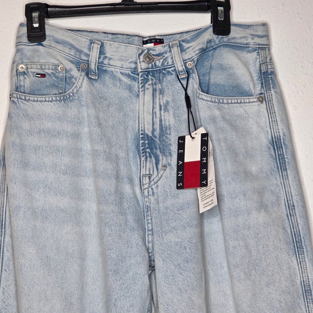 NWT Tommy Jeans Women's Claire High-Rise Wide-Leg Jeans - Ultra Light - Picture 3 of 7